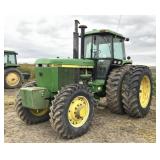 JOHN DEERE 4455 Tractor, MFWD, Powershift