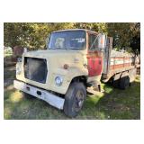 Old FORD 800 Flatbed Dump Truck, PROJECT