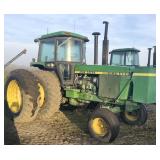 JOHN DEERE 4450 Tractor, Powershift