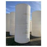 1900g Upright Poily Tank