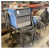 MILLER Deltaweld 302 CV/DC Welder