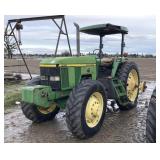 JOHN DEERE 7210 Tractor, MFWD