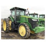 JOHN DEERE 7200R Tractor, MFWD