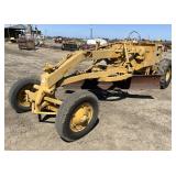 CATERPILLAR 1M 10' Motor Grader