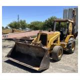 JOHN DEERE 710B Backhoe, 2wd