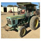 JOHN DEERE 1050 Tractor, MFWD