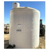 SNYDER 6000g Upright Poly Tank