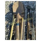 PILE MISC YARD TOOLS