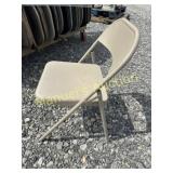 (10) METAL FOLDING CHAIRS
