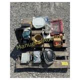 PALLET MISC ESTATE ITEMS - RADIOS, BLENDER- MORE