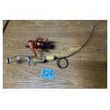 READY 2 FISH REEL & VTG. PISTOL GRIP HANDLE C1