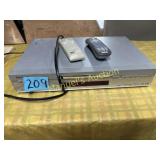C1 DVD/CD PLAYER