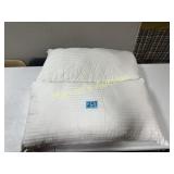 (2) ADJUSTABLE KING SIZE PILLOWS