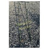 LADDER DEER STAND        L