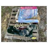 TOTE W / 7'  ROPE LIGHT & DECOR