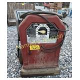 220V  LINCOLN ELEC WELDER