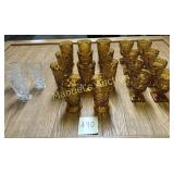 (19) PCS VTG AMBER GLASSES  (4) VTG