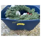 CHRISTMAS WREATHS & MORE