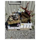 PALLET OF ESTATE ITEMS