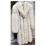 La Pelletterie Radisson White Fox, Leather Coat