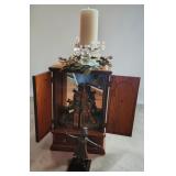 Group of Decorative Accessories