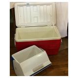 2 Igloo Coolers