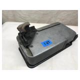 Lasso Table Top Corner Rounder