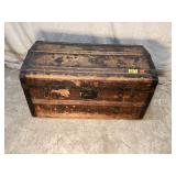 Vintage Locking Wooden Chest