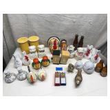 Lot of Vintage Salt/Pepper Shakers