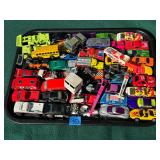 Lot of assorted hot wheels/matchbox vehicles