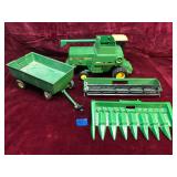 Ertl John Deer Tractor/ Combine and Parts