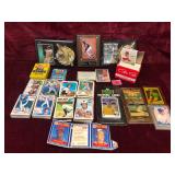 Lot of Baseball Cards