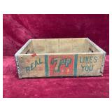 Vintage 7-Up Bottling Co. Soda Crate