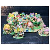 Lot of Hoppy Hollow Cottages