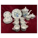 Tea Set Style of W. Grebel