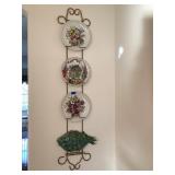 Lot of decorative plates & wall mount
