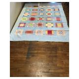 9 Patch Surround Quilt