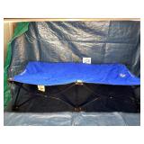 Portable dog bed/hammock