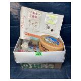 Lot of vintage buttons/sewing supplies
