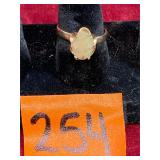 14K Gold Ring, missing stone, size 7