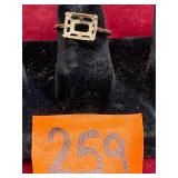 10K Gold Ring, Missing Stone, Size 6