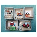 5 Mini Asian Style Figures