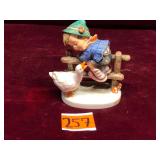 Goebel Hummel 'Barnyard Hero'