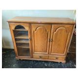 Oak entertainment console