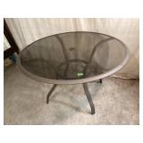 Glass Top Round Outdoor Table & 4 Chairs