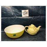 Vintage Ceramic Hall Teapot and Pyrex Bowl