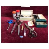 Various Vintage Sewing Notions & Buttons