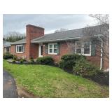3BR Brick Ranch & Large Workshop on 0.94 Acres