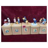 Avon 1986 Holiday Figurines Series