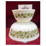 Vintage Spring Blossom Pyrex Mising Bowls